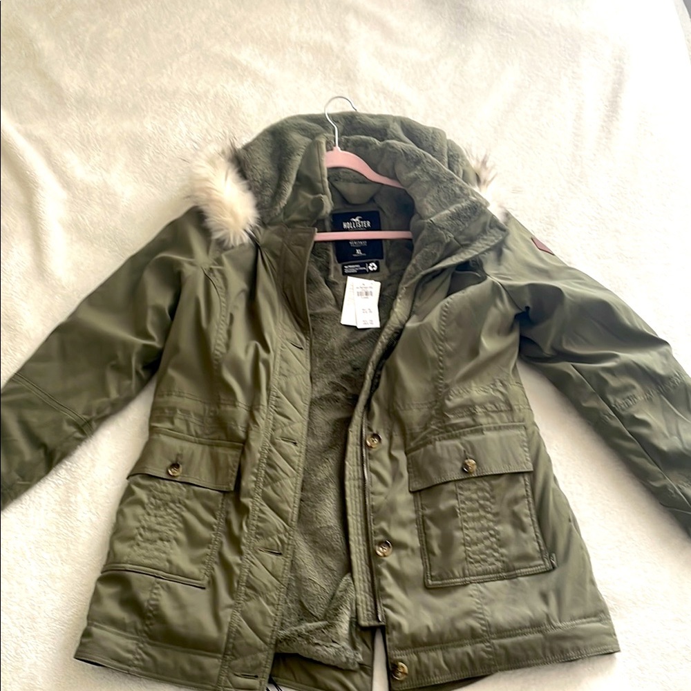 Weatherproof Women's Utility Jacket in Olive